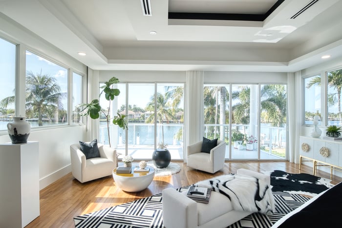 LISTING PRO image